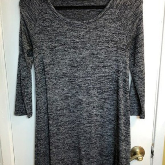 GAP Black Flecked Knit LS Dress, size M - Picture 7 of 8